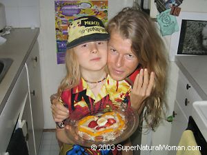 Katherine and Kaelin with cake